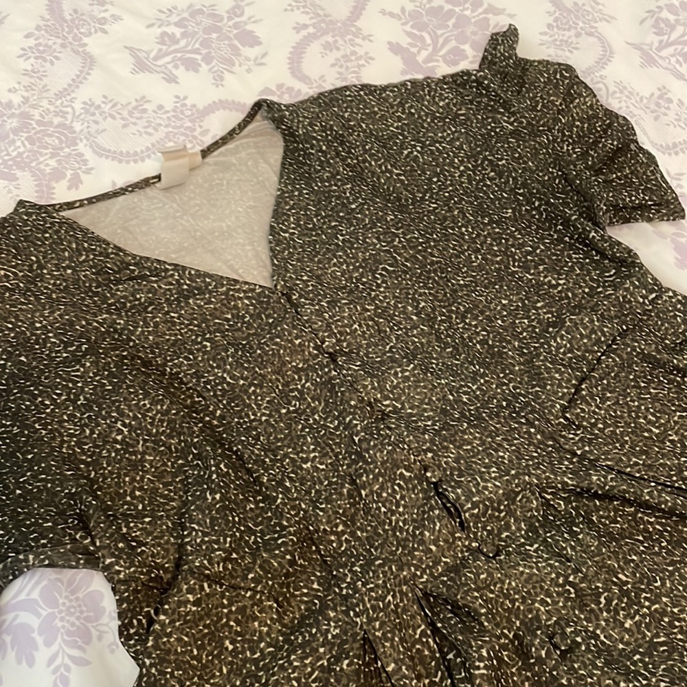 Light and beautiful summer top - Anthropologie - Dolan left coast collection